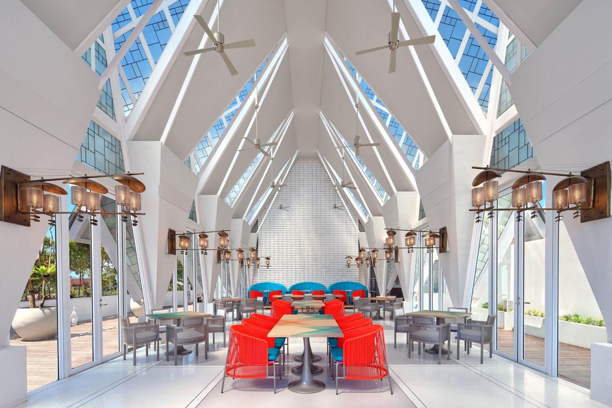 Hotel Aloft Bali Seminyak Esterno foto