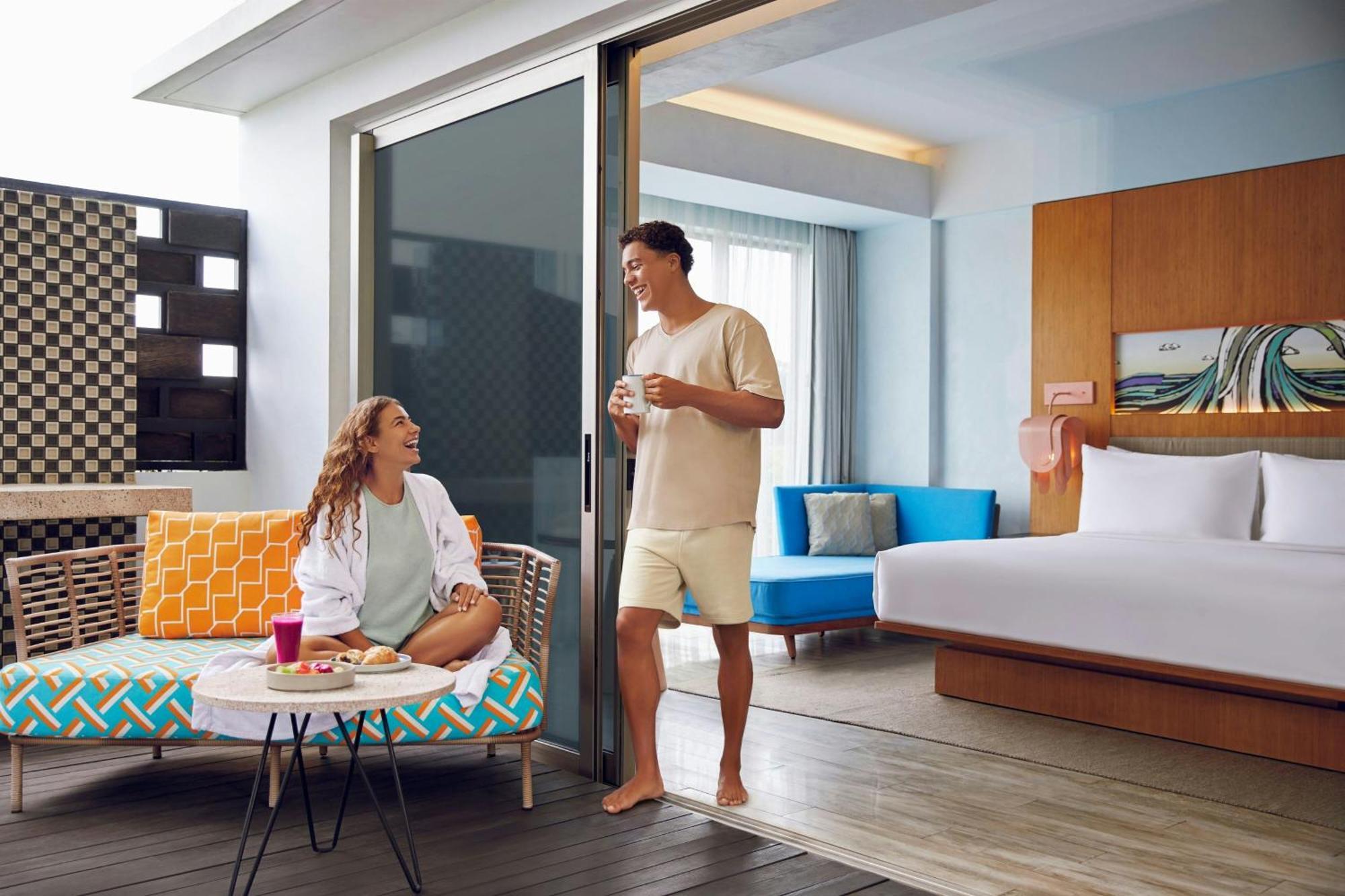 Hotel Aloft Bali Seminyak Esterno foto